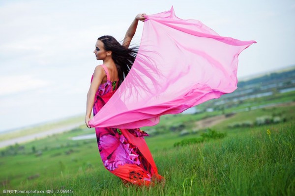 武汉室外茶香四溢,悠然品茗乐无边 武汉室外茶香四溢,悠然品茗乐无边